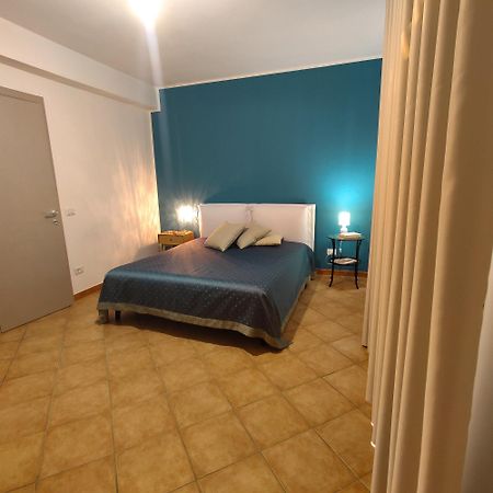 Villa Castiglione 库斯托纳奇 外观 照片